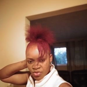 Meet your Posher, Christelle